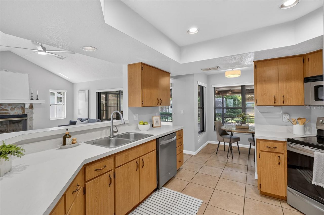 1202 Valencia Lane, Auburndale, FL 33823 Photo