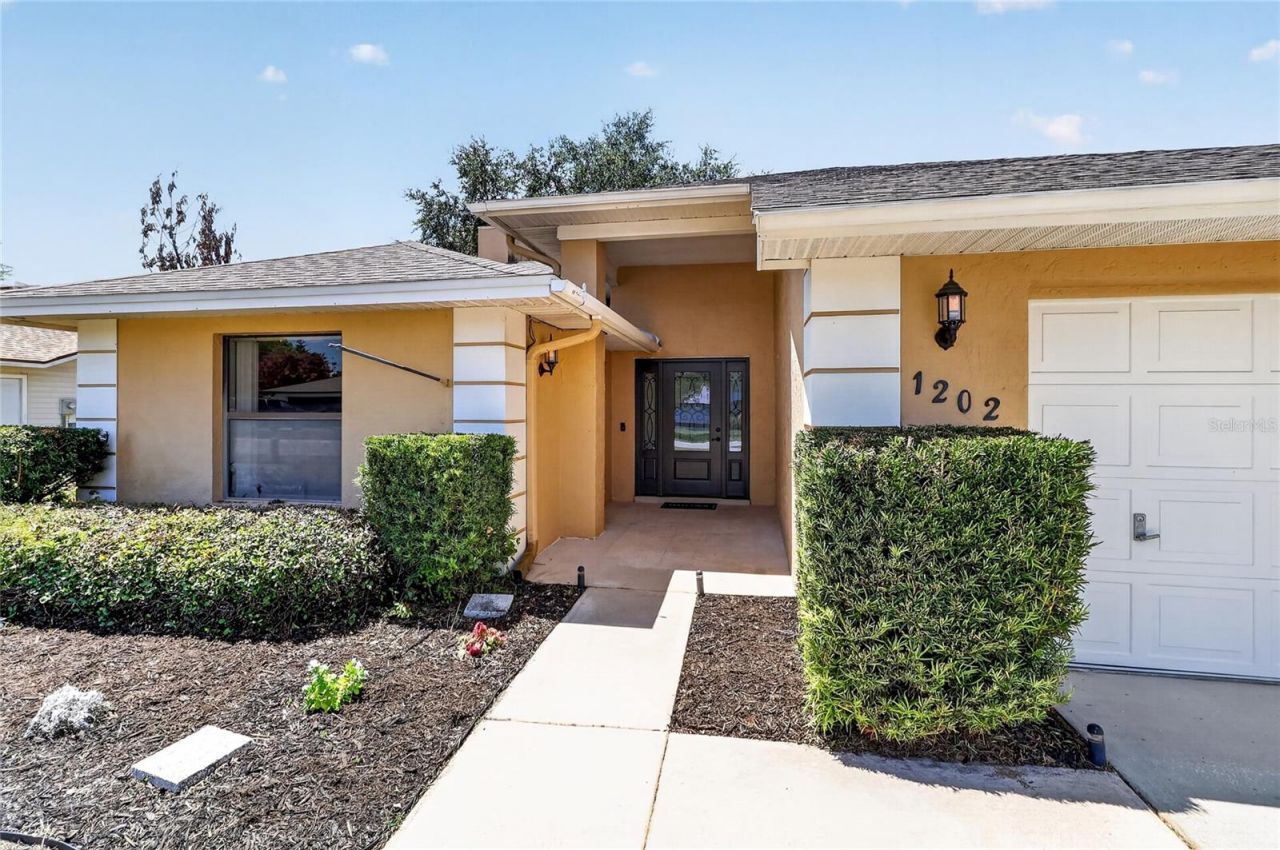1202 Valencia Lane, Auburndale, FL 33823 Photo