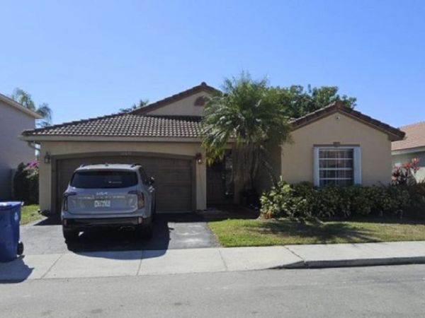 12674 NW 11th Place , Other Florida, FL 33323