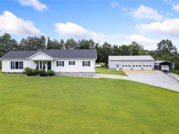 10114 Quincy Lane , Harrison, AR 72601