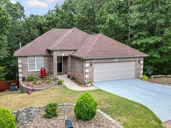 25 Merritt Circle , Bella Vista, AR 72714