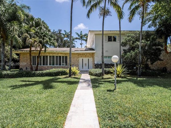 12555 SW 69th Ct , Pinecrest, FL 33156