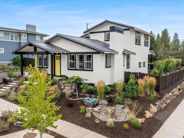 62677 NW Mehama Court, Bend, OR 97703