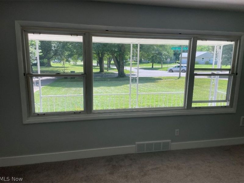 3364 Glen Oaks Drive, Youngstown, OH 44511 Photo 8