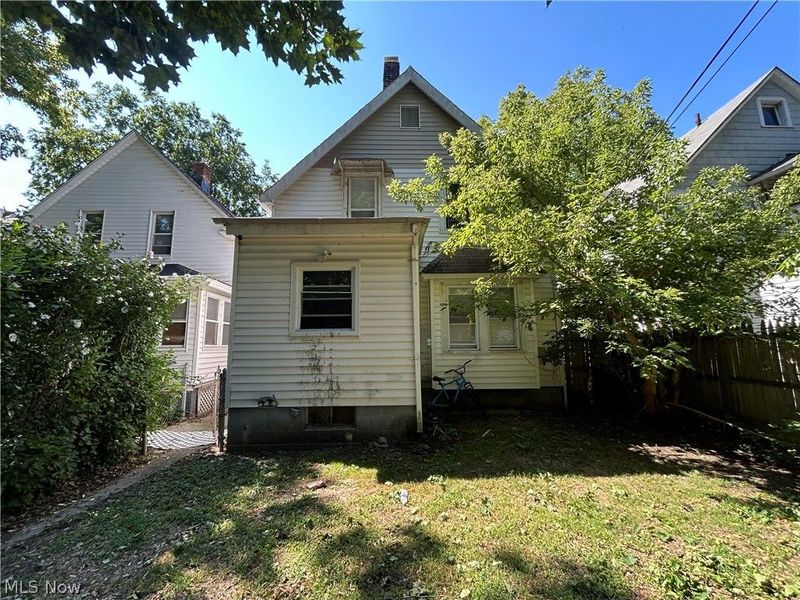 7500 Dearborn Avenue, Cleveland, OH 44102 Photo 19