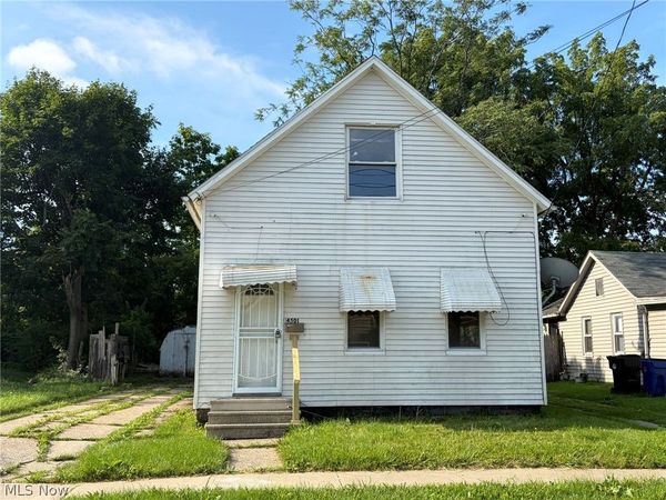 4501 Hyde Avenue , Cleveland, OH 44109