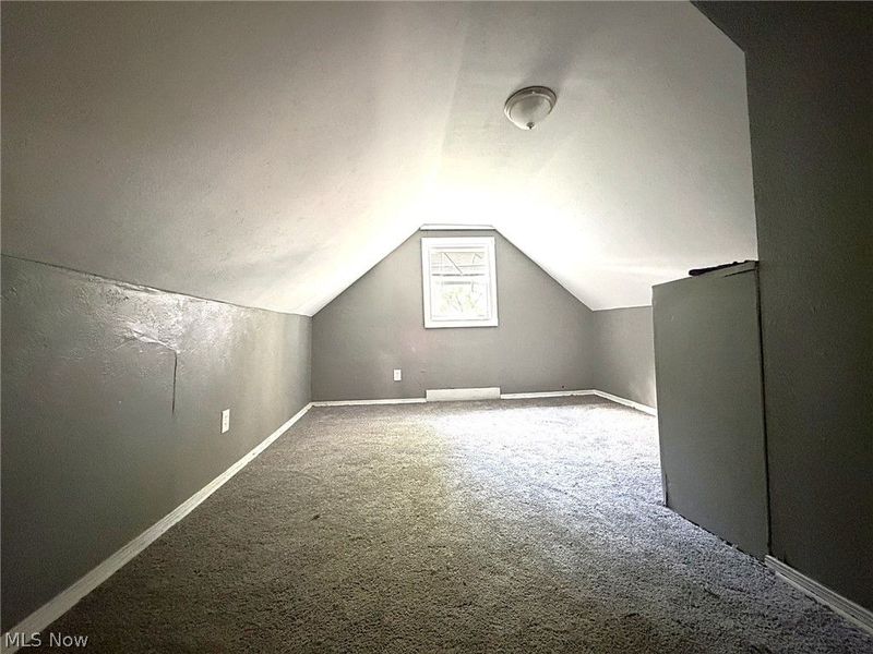 4501 Hyde Avenue, Cleveland, OH 44109 Photo 18