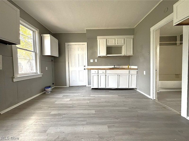 4501 Hyde Avenue, Cleveland, OH 44109 Photo 5