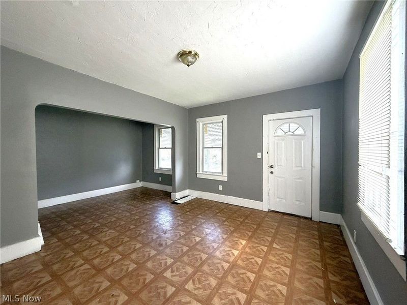 4501 Hyde Avenue, Cleveland, OH 44109 Photo 8