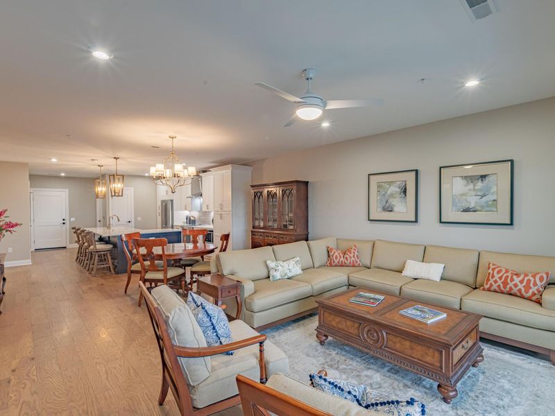 5211 Highpointe Lakes Drive , Unit 103, Westerville, OH 43081 Photo 9