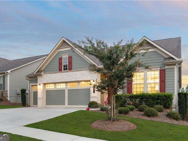 321 Cottonwood Circle, Peachtree City, GA 30269