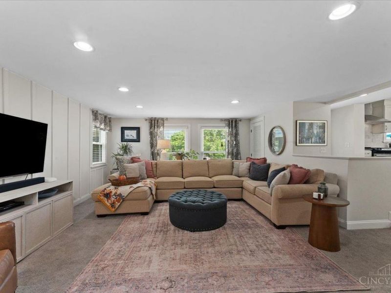 338 Compton Hills Drive, Wyoming, OH 45215 Photo 23