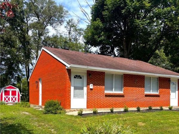 27 Homestead Street, Jamestown Vlg, OH 45335
