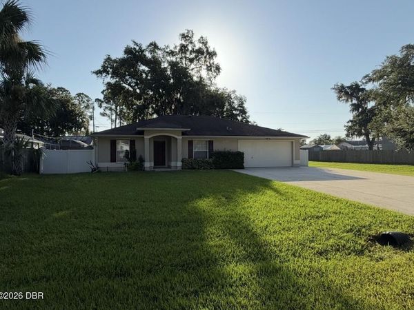 3047 Yule Tree Drive, Edgewater, FL 32141