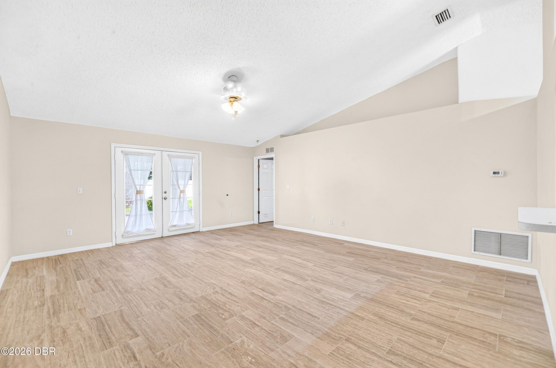3047 Yule Tree Drive, Edgewater, FL 32141 Photo
