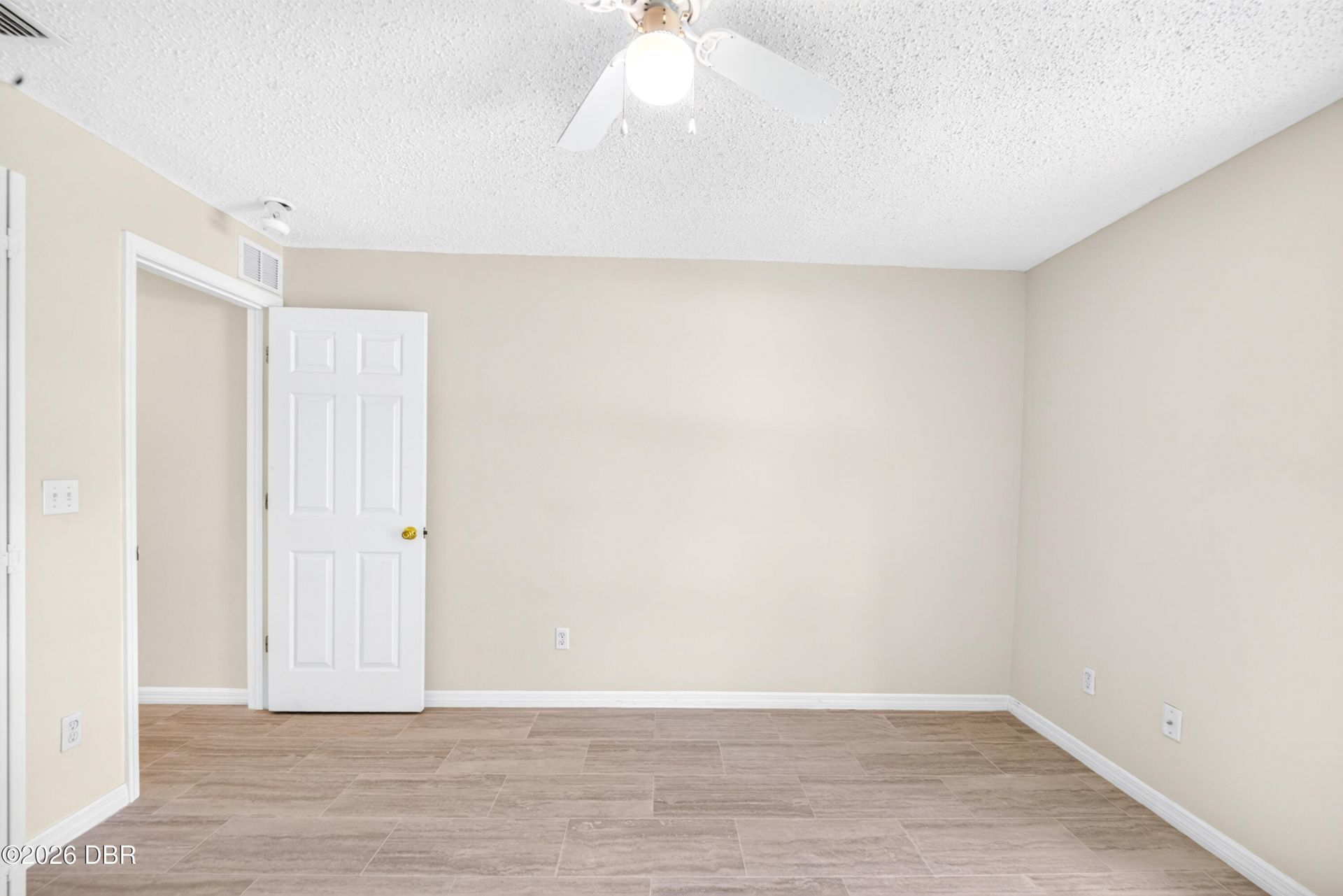 3047 Yule Tree Drive, Edgewater, FL 32141 Photo