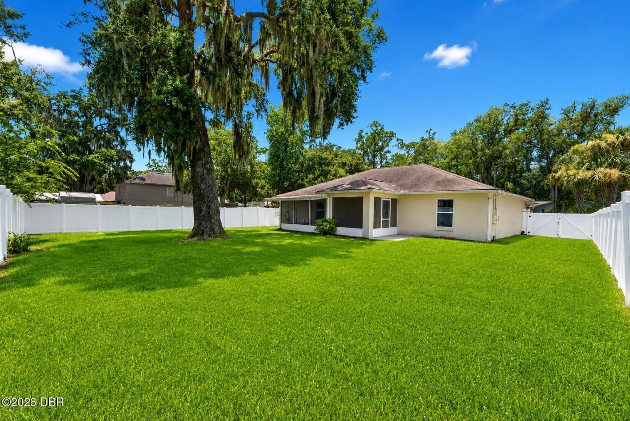 3047 Yule Tree Drive, Edgewater, FL 32141 Photo