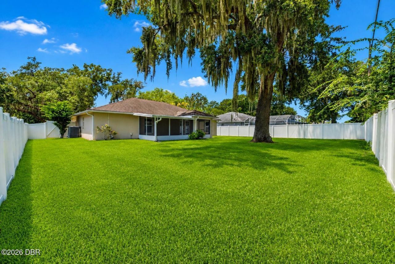3047 Yule Tree Drive, Edgewater, FL 32141 Photo
