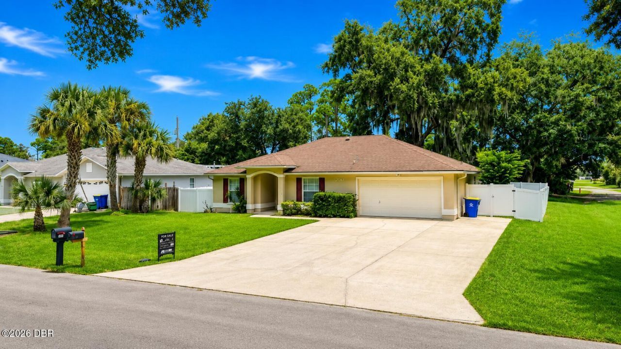 3047 Yule Tree Drive, Edgewater, FL 32141 Photo