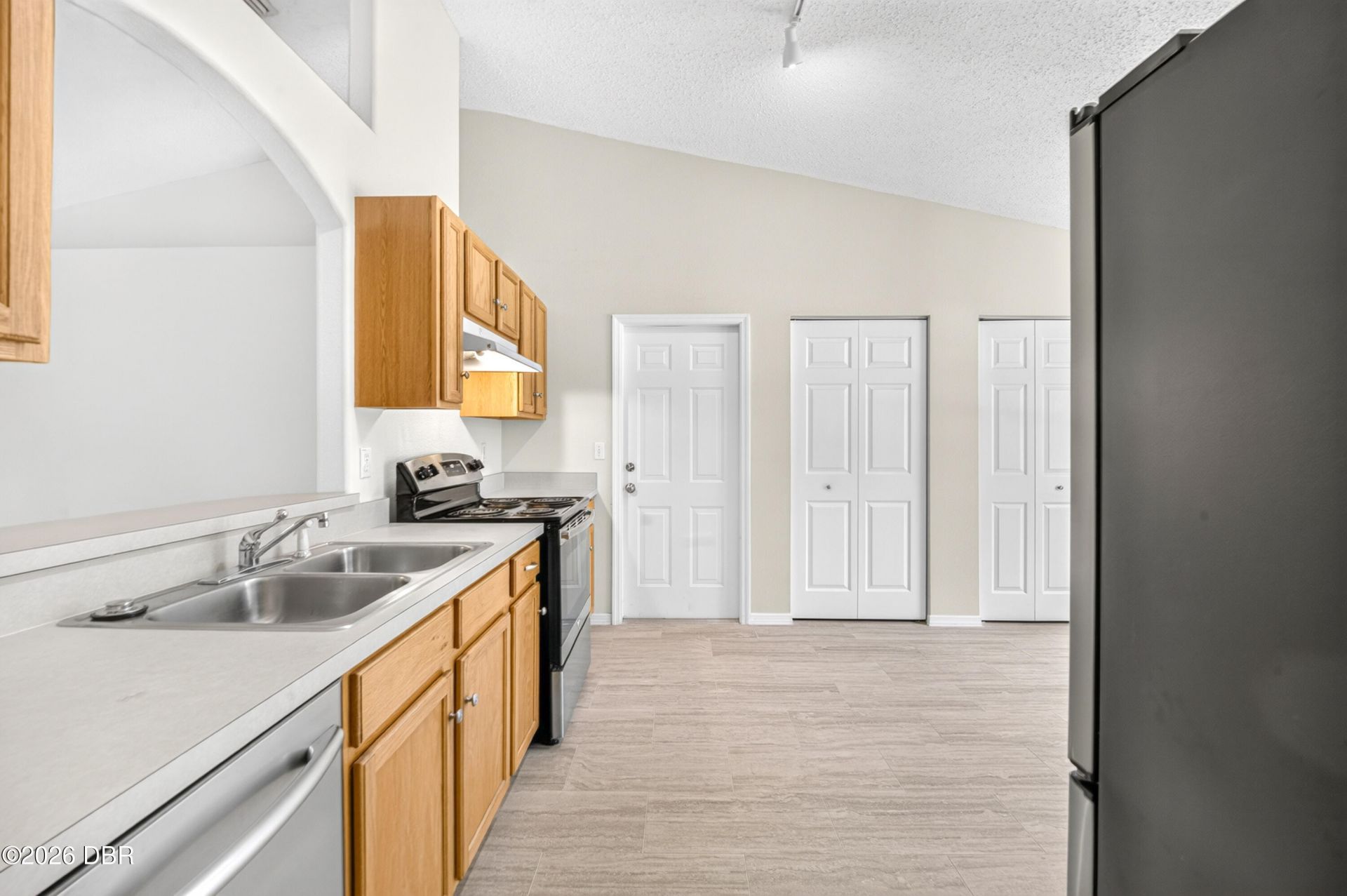3047 Yule Tree Drive, Edgewater, FL 32141 Photo