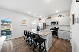 833 Marigold Lane  photo 4
