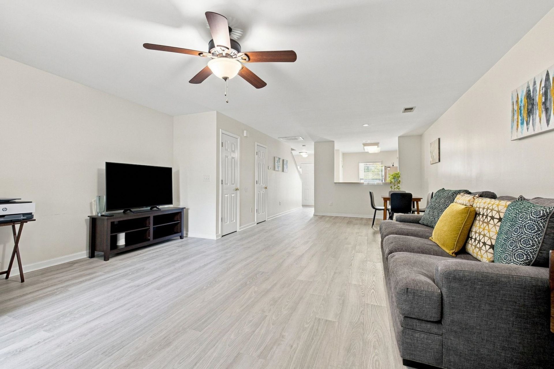 1282 Harvester Circle Photo 12