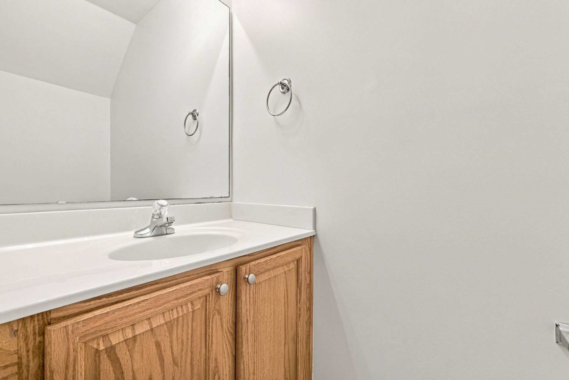 1282 Harvester Circle Photo 8