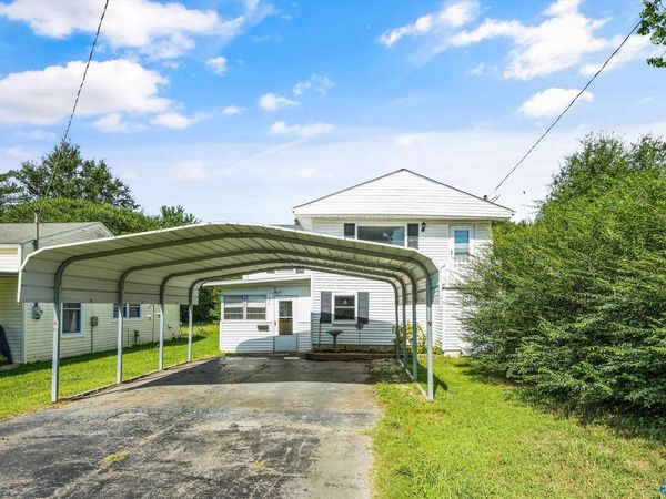 135 T E McKinney Circle, Owens Cross Roads, AL 35763