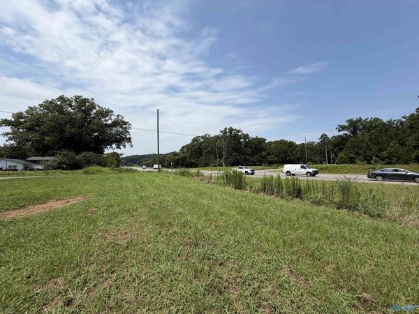 1.8 +/- Highway 411, Gadsden, AL 35901