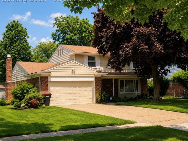 21430 Winchester Street S, Southfield, Mi 48076