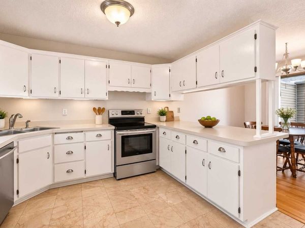 4505 Orchid Circle, Plymouth, MN 55446