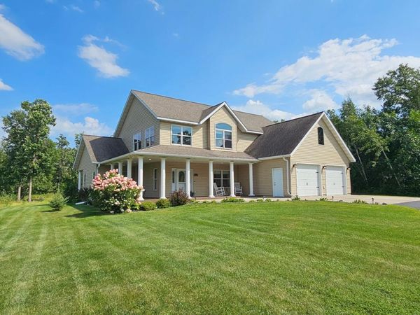 3318 Highland Drive NE, Bemidji, MN 56601