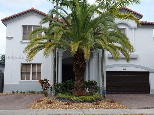 18125 NW 89th Ct , Hialeah, FL 33018