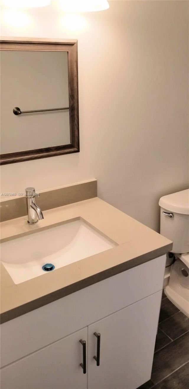 15205 NE 6th Ave , Unit D204, Miami, FL 33162 Photo