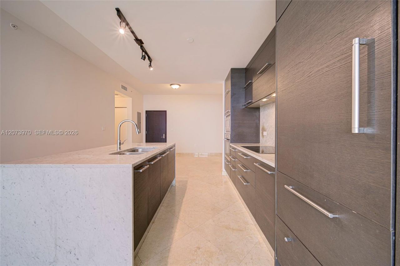900 Biscayne Blvd , Unit 5203, Miami, FL 33132 Photo