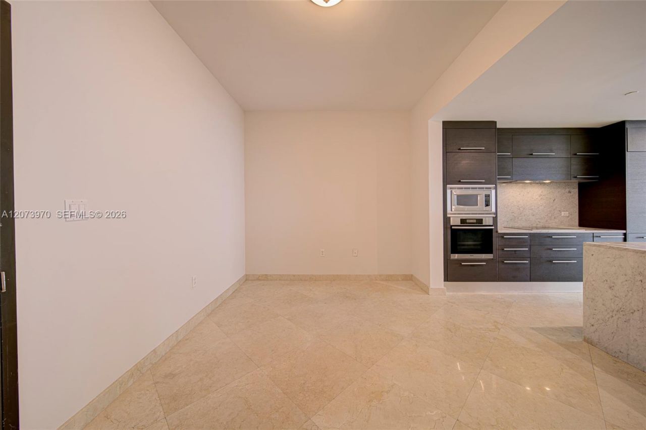 900 Biscayne Blvd , Unit 5203, Miami, FL 33132 Photo