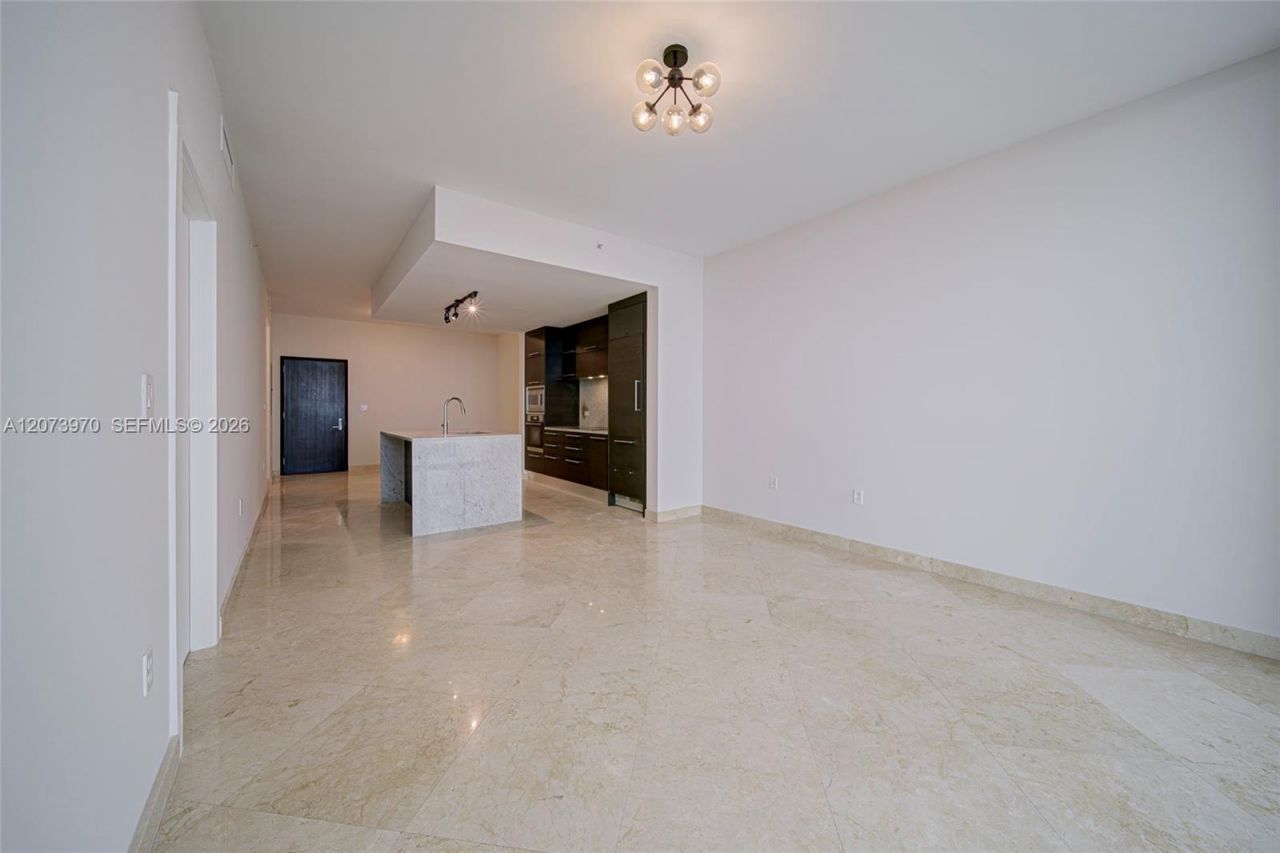 900 Biscayne Blvd , Unit 5203, Miami, FL 33132 Photo