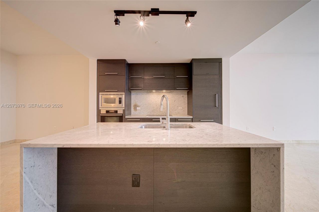 900 Biscayne Blvd , Unit 5203, Miami, FL 33132 Photo