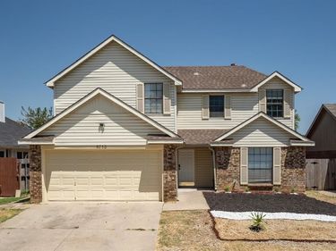 8713 Elbe Trail, Fort Worth, TX 76118
