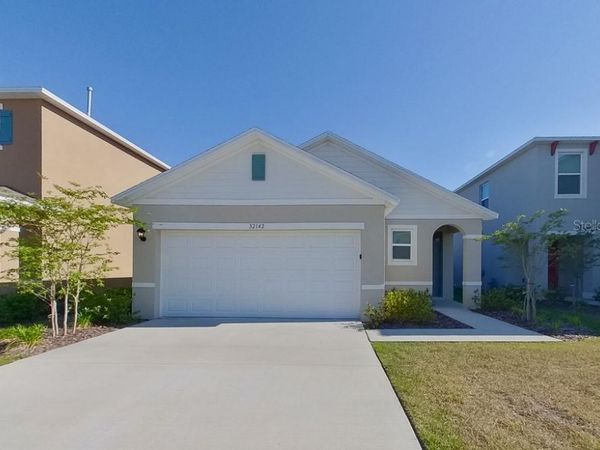 32142 KATELIN CIRCLE , LEESBURG, FL 34748