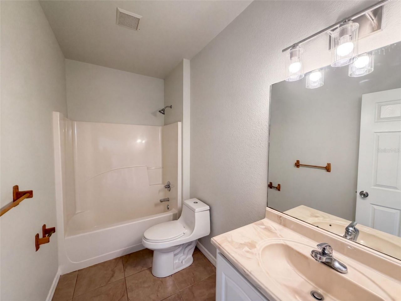 2925 N Lowell Road , Avon Park, FL 33825 Photo