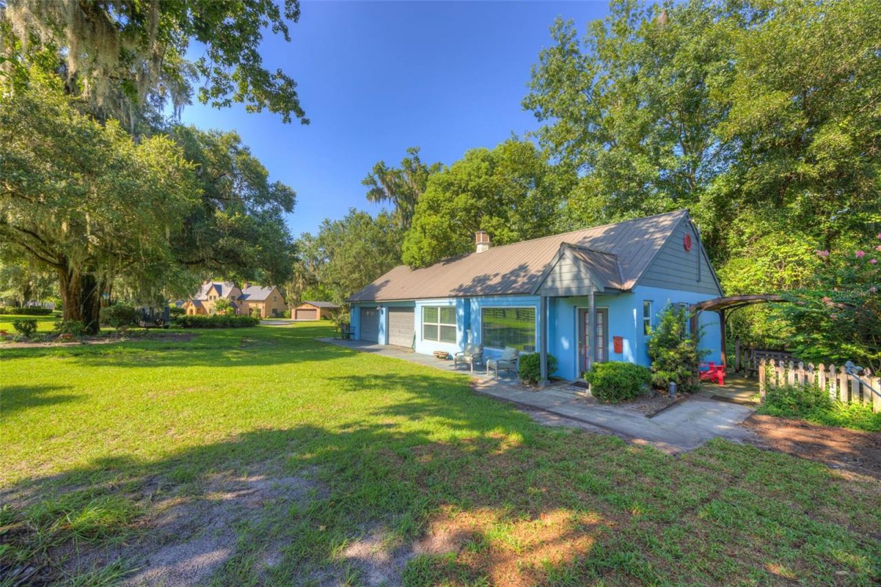 3840 Willow Avenue, Deland, FL 32720 Photo