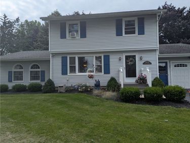 11024 Furness Parkway, Medina, NY 14103