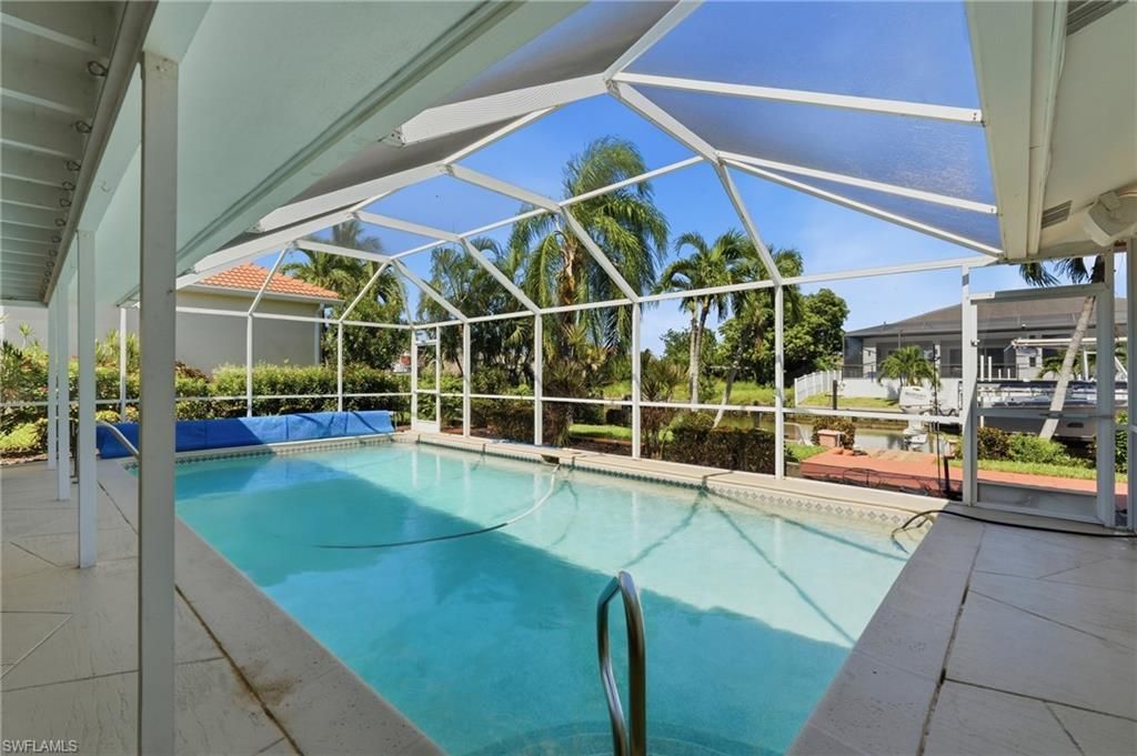 5331 Mayfair Ct , Cape Coral, FL 33904 Photo