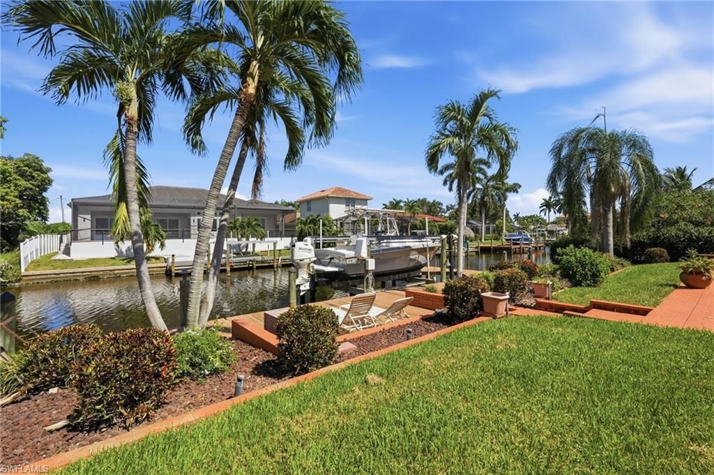 5331 Mayfair Ct , Cape Coral, FL 33904 Photo