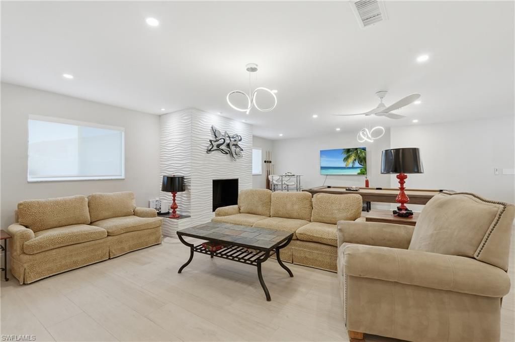 5331 Mayfair Ct , Cape Coral, FL 33904 Photo