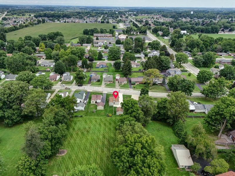 111 W Harmon Drive, Greenville, OH 45331 Photo 12