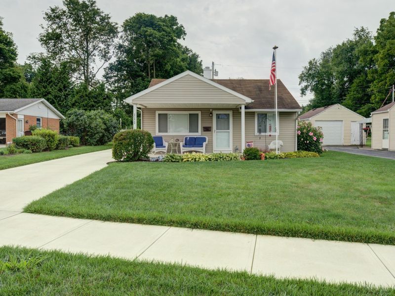 111 W Harmon Drive, Greenville, OH 45331 Photo 2
