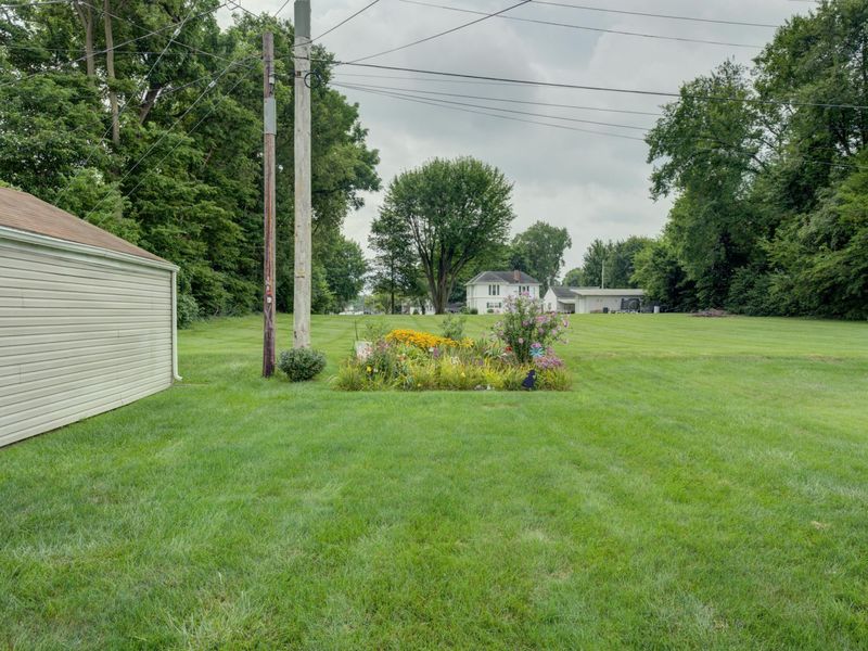 111 W Harmon Drive, Greenville, OH 45331 Photo 8