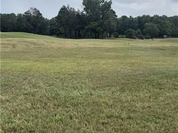 31 Adams Drive, Commerce, GA 30530